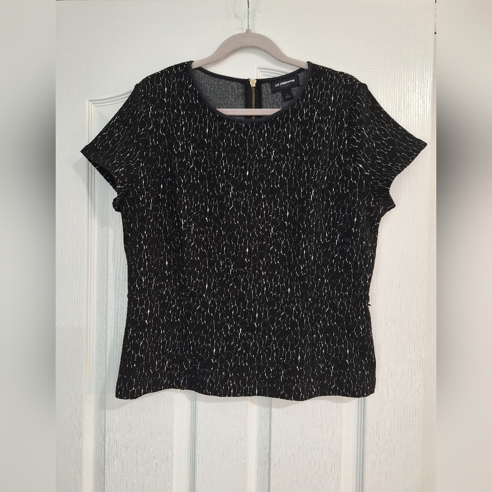 Liz Claiborne Black and White Patterned Blouse
